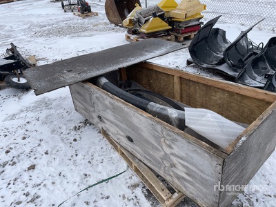 Quantity of (4) 55 in Crop Dividers - Fits Case 4440