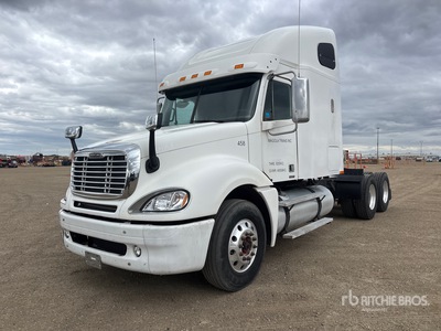 2007 Freightliner Columbia 120 6x4 T/A Sleeper Truck Tractor