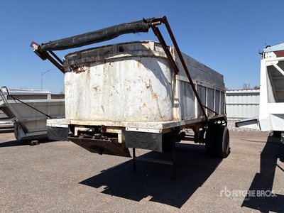 1959 Lufkin 18 ft S/A 18 ft Remorque à benne basculante arrière