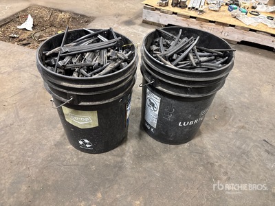 Quantity of (474) U-II Pick Up Reel Tooth (Unused)