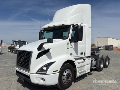 2020 Volvo VNR300 6x4 T/A Day Cab Truck Tractor