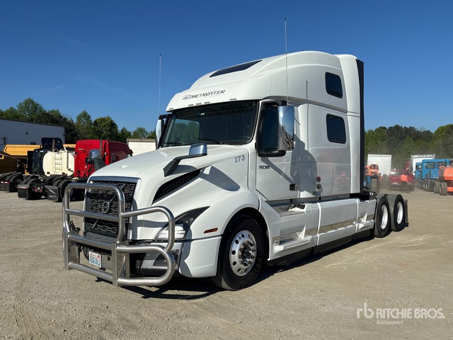 2023 Volvo VNL 6x4 T/A Sleeper Truck Tractor