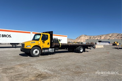 2020 Freightliner M2 4x2 Camion à Plateau