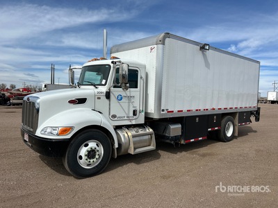 2015 Peterbilt 337 4x2 Van Truck