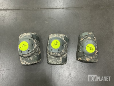(172) Pairs of Knee Pads