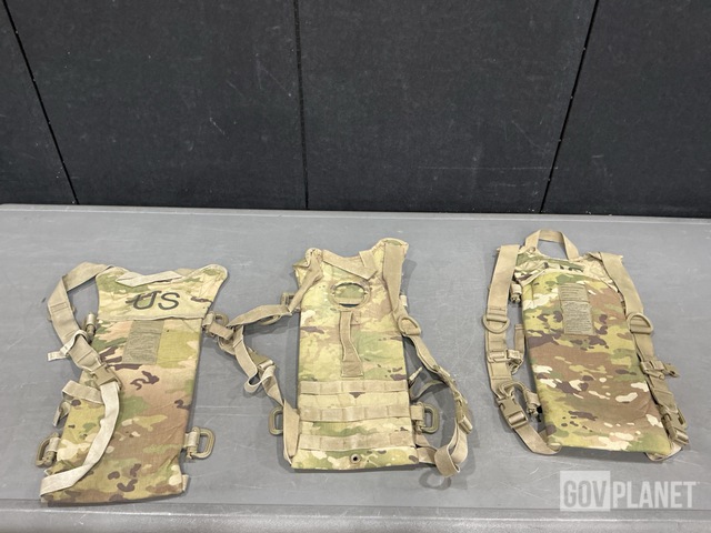 (93) Hydration System Carriers