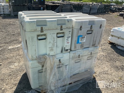 (4) Storage Cases