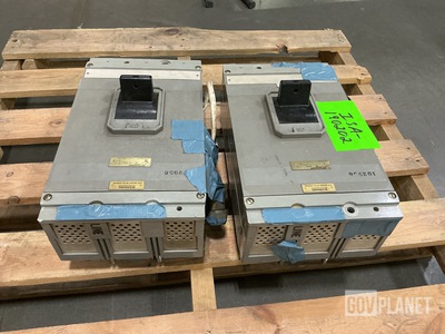 (2) SPD Technologies ETN970820000C Air Circuit Breakers