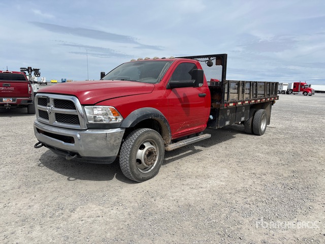 2017 Ram 4500 4x2 Flatbed Truck