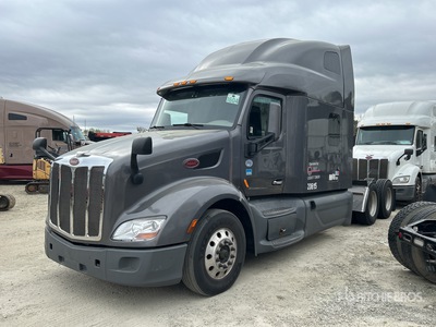 2020 Peterbilt 579 6x4 Tracteur routier couchette (Inoperable)