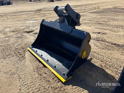 Dynamic Entities 60 in Tilting Excavator Bucket (Unused)