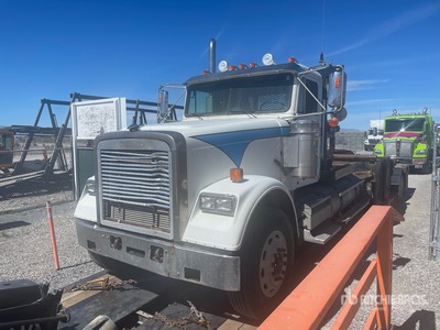 2009 Freightliner Classic 120 6x4 Winch Truck