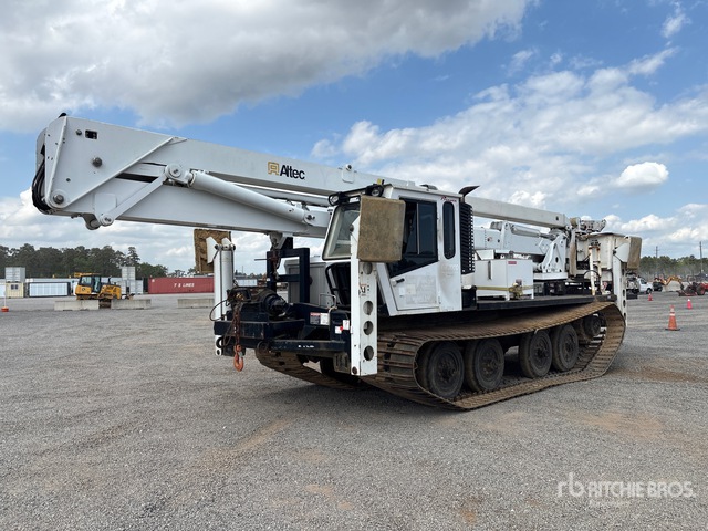 2012 Prinoth GT3000 Crawler Carrier Aerial Lift w/ Altec AH100