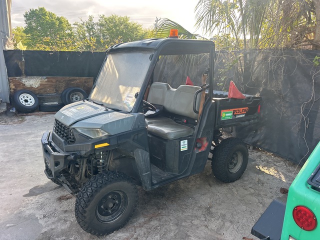 2022 Polaris Pro XD Commercial 4x4 Utility Vehicle (Inoperable) 2022 Polaris Pro XD Commercial 4x4 Utility Vehicle (Inoperable)