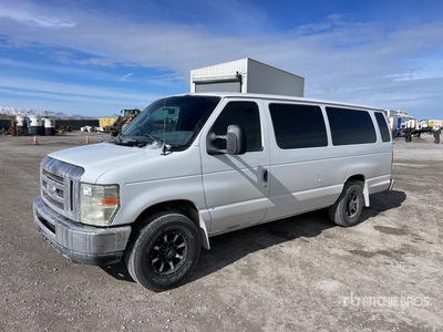 2008 Ford E-350 15 Passenger Van