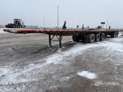 2012 Doepker 32 ft Super B-Train Lead Flatbed Trailer