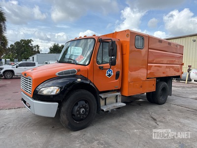 2011 Freightliner M2 106 4x2 Chipper Truck