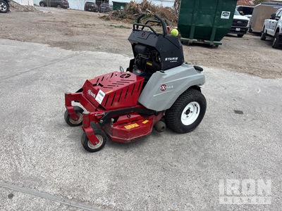 Exmark Staris E Series Stand-On Cortacesped