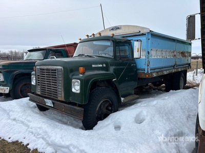 International 1850 4x2 Graan vrachtwagen