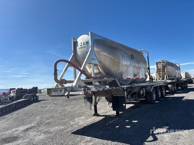 2019 J & L 26 m3 Tri/A Pneumatic Bulk Trailer