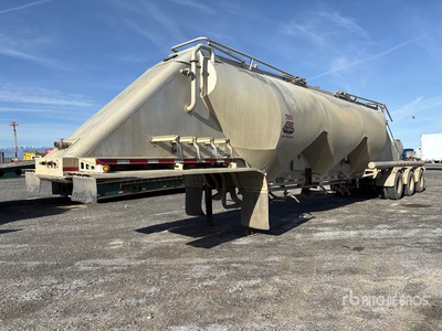 2015 MAC 35 m3 Tri/A Remorque Pneumatique Pour Materiaux En Vrac