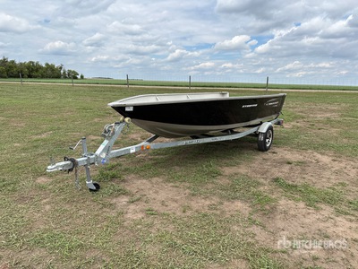 Princecraft 16 ft Fishing Boat