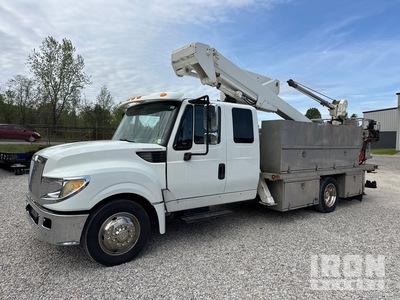 2017 Stamm ATR-45N 45 ft on 2016 International TerraStar 4x2 Extended Cab Bucket Truck