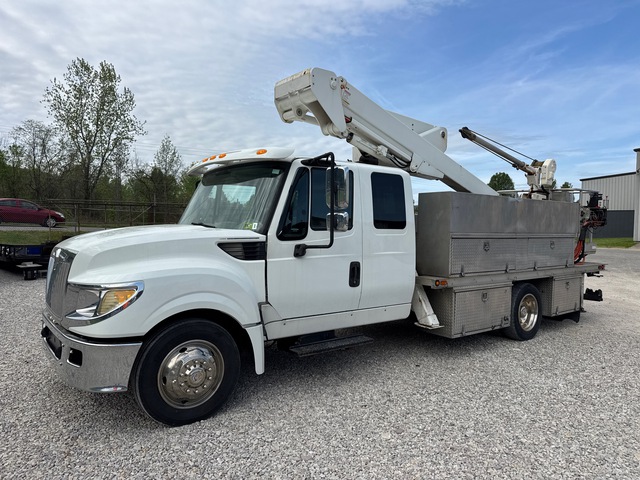 2017 Stamm ATR-45N 45 ft on 2016 International TerraStar 4x2 Extended Cab Bucket Truck 2017 Stamm ATR-45N 45 ft on 2016 International TerraStar 4x2 Extended Cab Bucket Truck