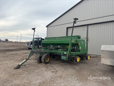 John Deere 750 24 Row No-Till Seed Drill