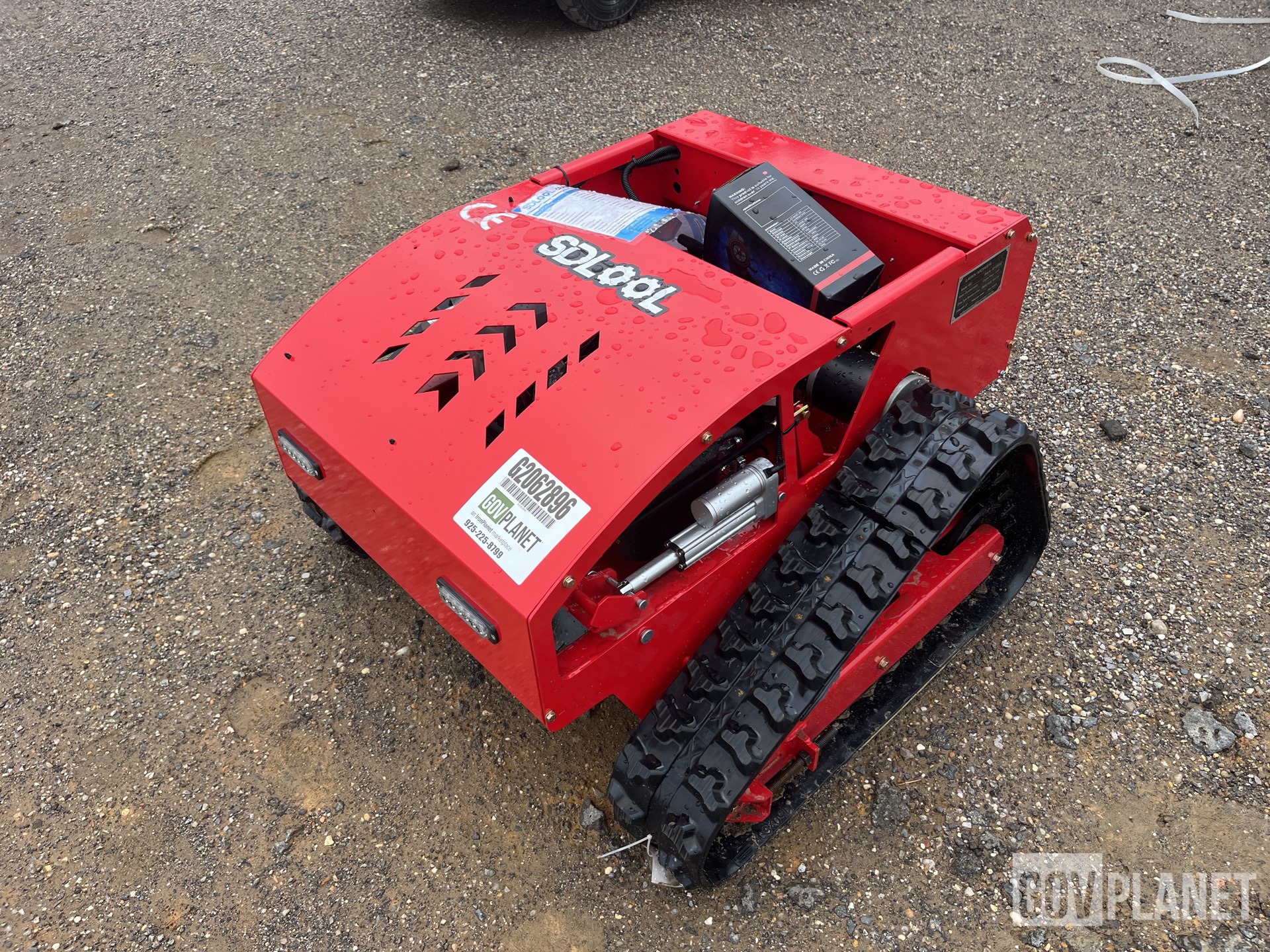 Surplus 2026 SDLOOL SL800 Remote Control Lawn Mower - Unused in