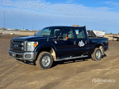 2015 Ford F-250 XL 4x4 Crew Cab Pickup