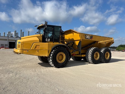 2018 Cat 745 Articulated Dump Truck