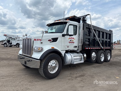 2025 Peterbilt 567 8x4 Camion à benne basculante Tridem