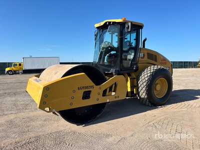 2024 Cat CS10GC Smooth Drum Compactor