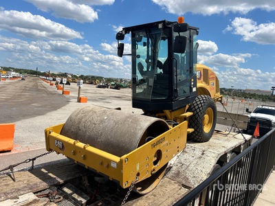 2024 Cat CS7 Smooth Drum Compactor