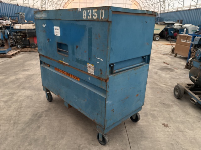 Knaack 89 Job Site Box Knaack 89 Job Site Box