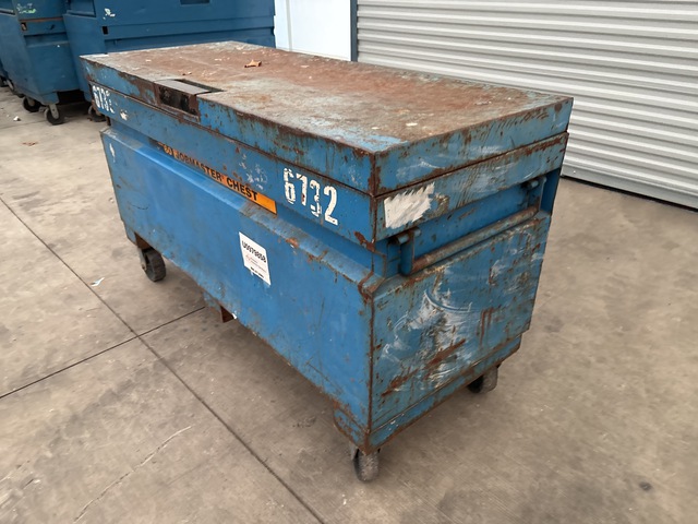 Knaack 60 Job Site Box Knaack 60 Job Site Box
