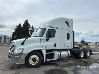 2019 Freightliner Cascadia 125 6x4 T/A Sleeper Truck Tractor