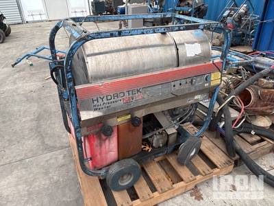Hydro Tek SS30005VH Pressure Washer (Inoperable)