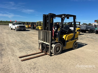 2020 Yale gp050vx 4650 lb Cushion Tire Carrelli Elevatori