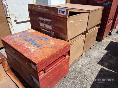 Quantity of (3) Baustellenbox