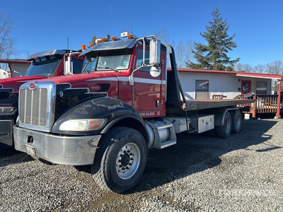 2007 Peterbilt 335 6x4 Rollback Truck