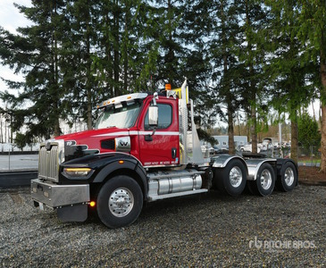 2024 Western Star 49X 8x4 Heavy Haul Tri/A Day Cab Truck Tractor