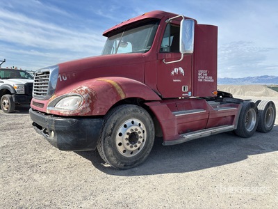 2007 Freightliner Columbia 6x4 T/A Dagcabine Trekker