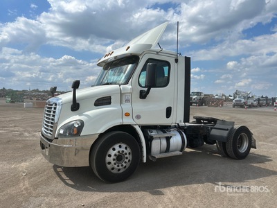 2017 Freightliner Cascadia 113 Tracteur routier