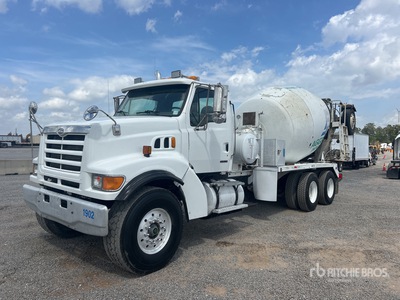 2000 Sterling LT9500 8x4 Mixer Truck