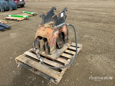 NPK C4C 23 in Plate Compactor Attachment