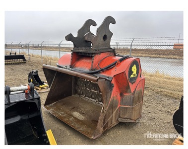 2011 Allu DH 3-17 68 in Q/C Excavator Screening Bucket