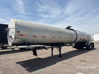 7000 gal T/A Tanker Trailer