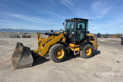 2016 Cat 908 Wheel Loader